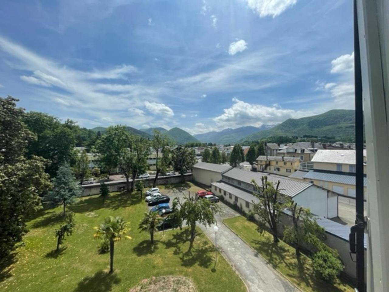 Villa Bonvouloir Bagneres-de-Bigorre Luaran gambar